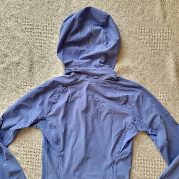Lululemon Runbeam  Long Sleeve UPF Ponytail Athletic Running Hoodie- Lilac Blue - Picture 6 of 12